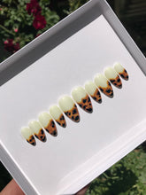 Load image into Gallery viewer, Almond Tortoise Shell